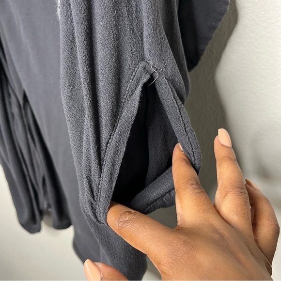 XCVI Women Open Front Cardigan Kimono Medium Gray Floral Embroidery‎ Boho Stevie - Picture 5 of 8